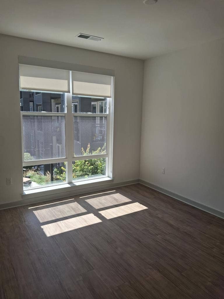 1bdr apartment sublease 6 months