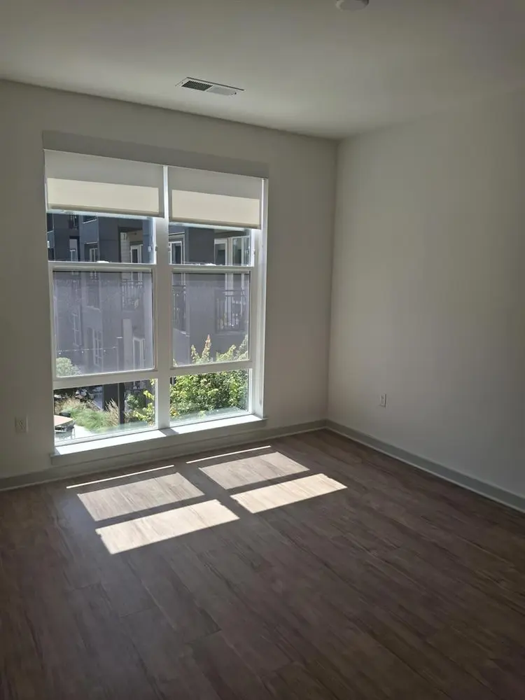 1bdr apartment sublease 6 months