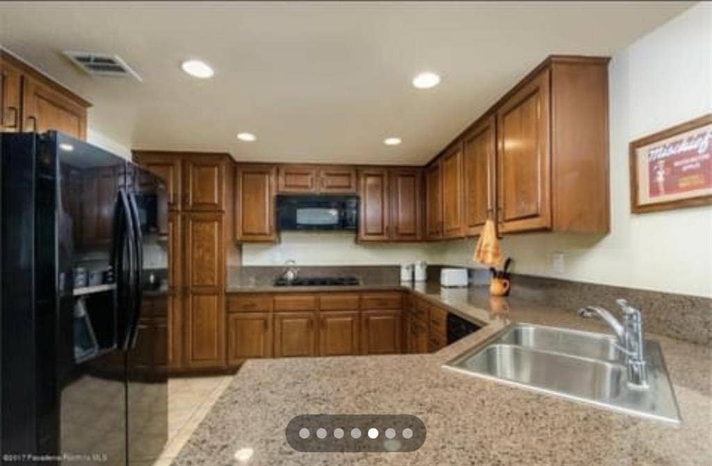 Two furnished rooms for rent.