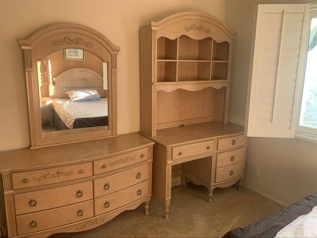 Two furnished rooms for rent.