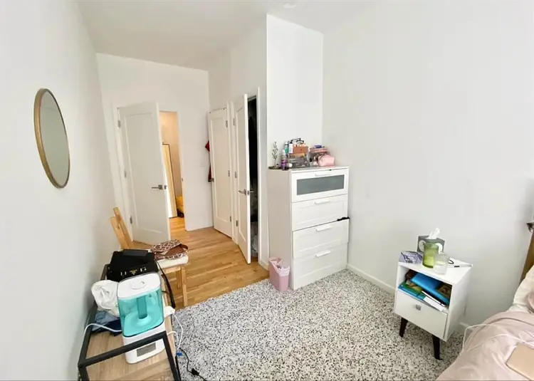 Fully Furnished 1-Bedroom Apartment