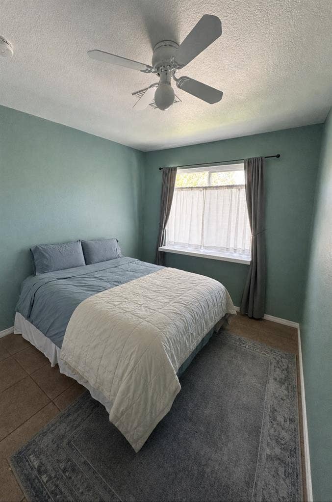 Downtown Mesa Townhome Roommate