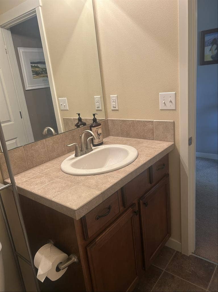 Large Bedroom/private bathroom