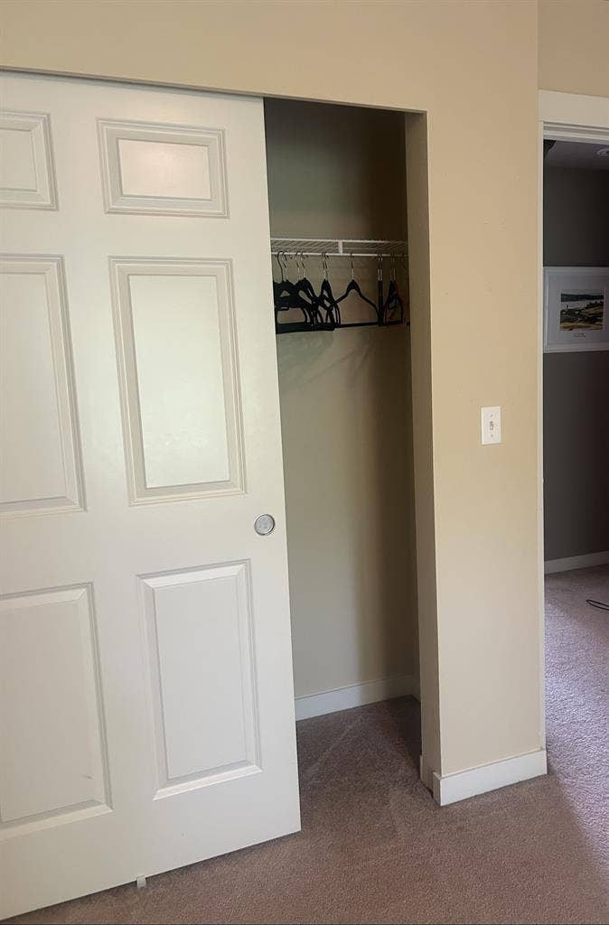 Large Bedroom/private bathroom