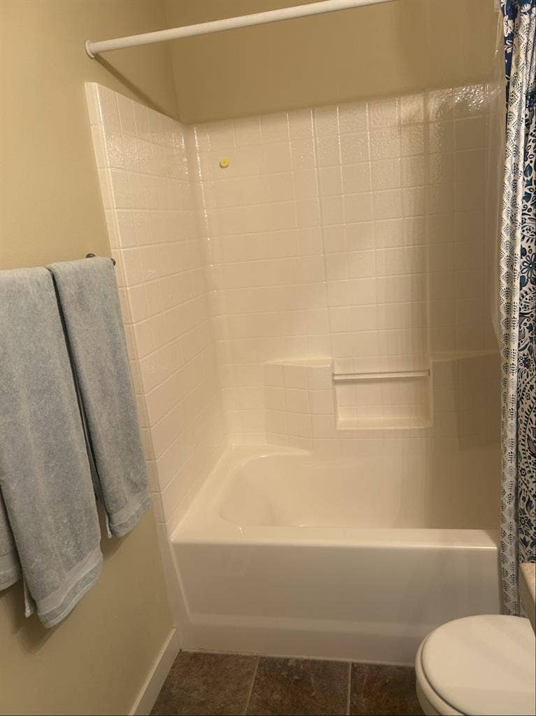 Large Bedroom/private bathroom