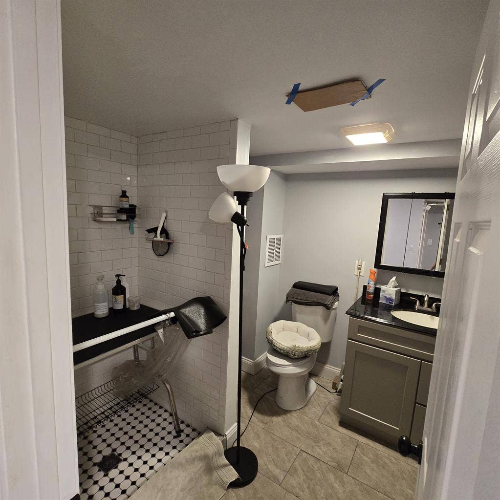 2 Spaces, Clean, lux, pets!