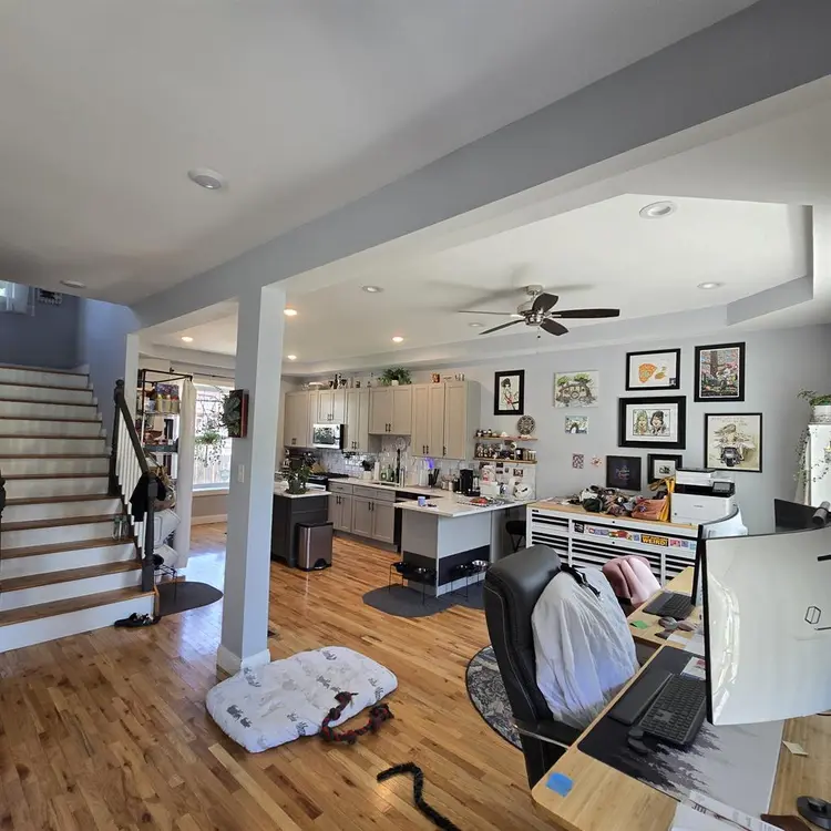 2 Spaces, Clean, lux, pets!