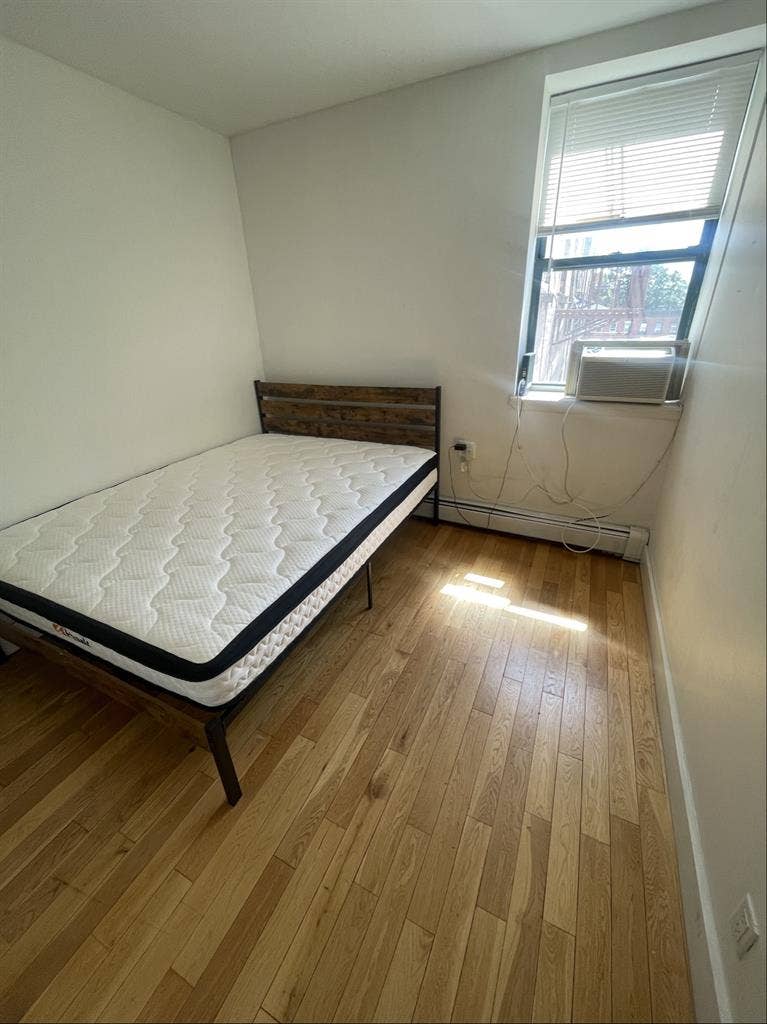 Quiet Room in Bedstuy