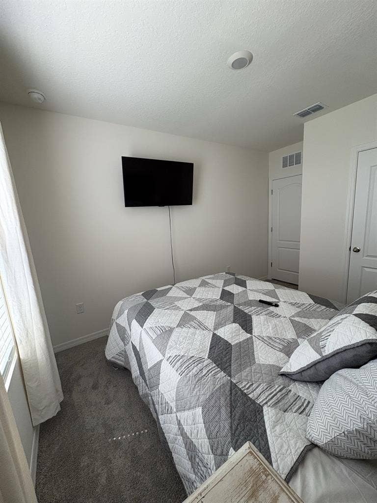 Room for rent - Se renta cuarto