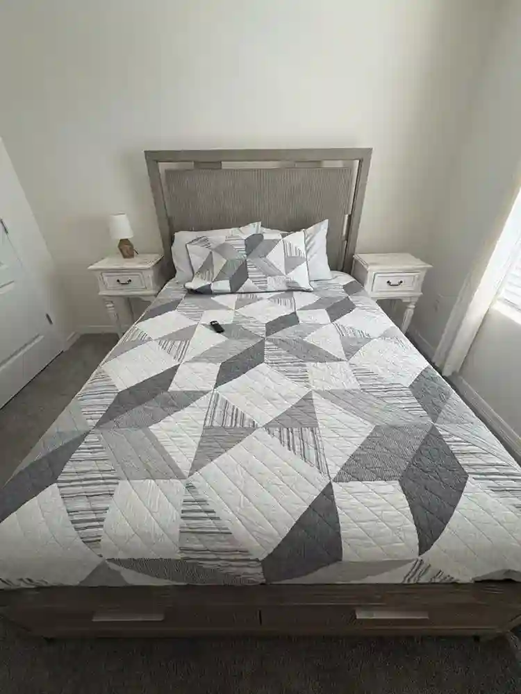Room for rent - Se renta cuarto