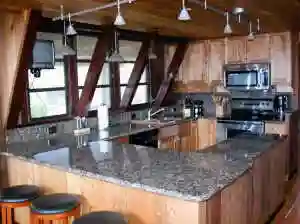 Looking for a 3rd Roommate!