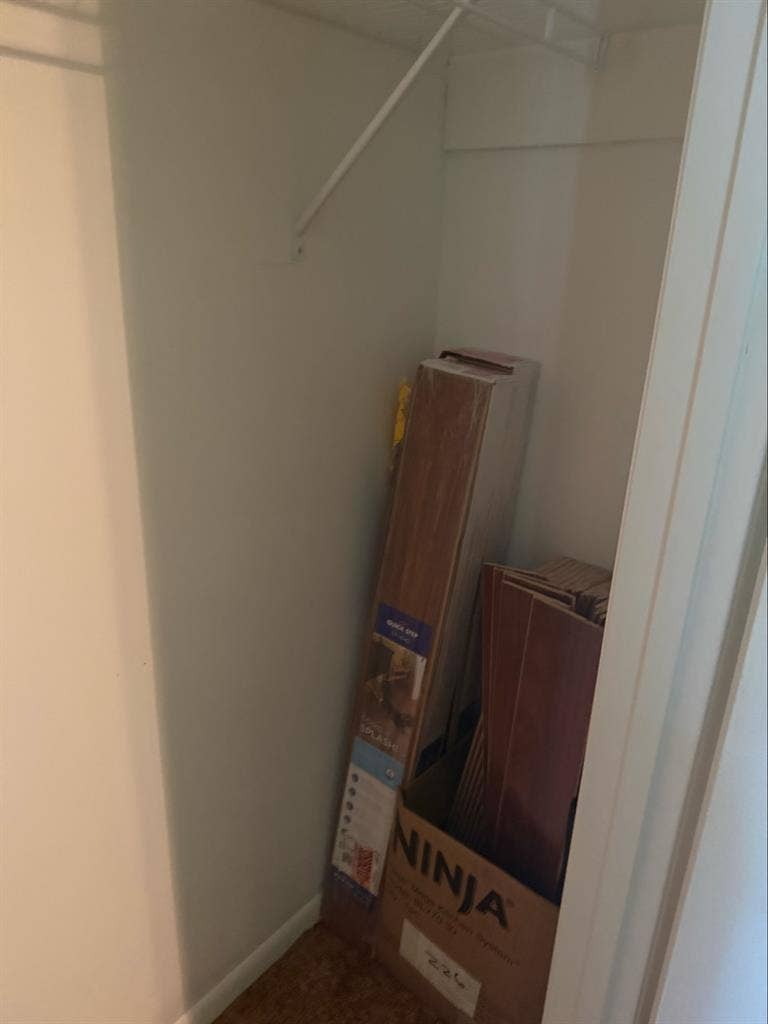 Medium room for rest 10/01 move in