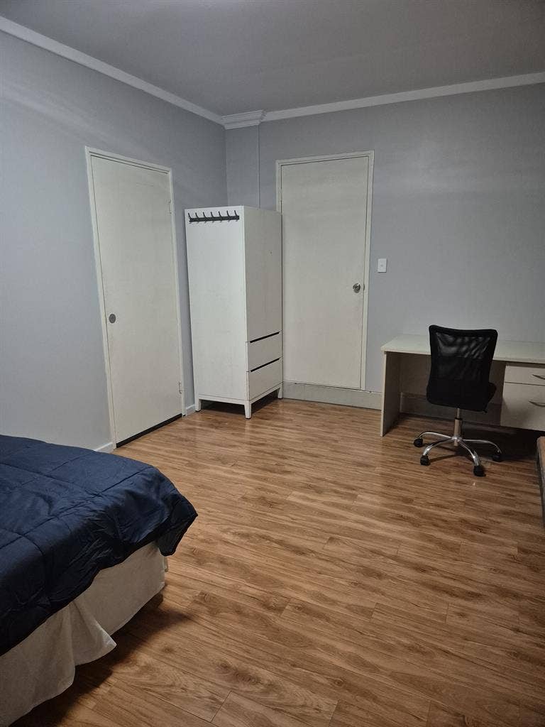 Room for rent in rossmoyne