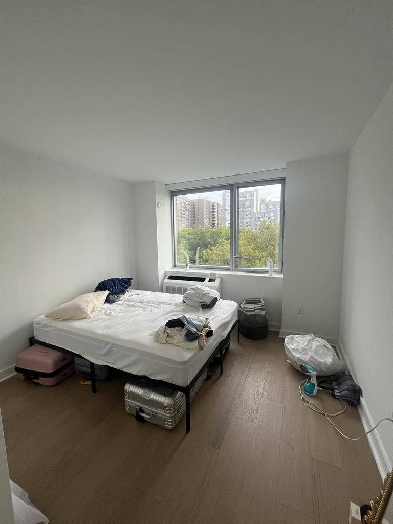 Furnished Shared Room Swap