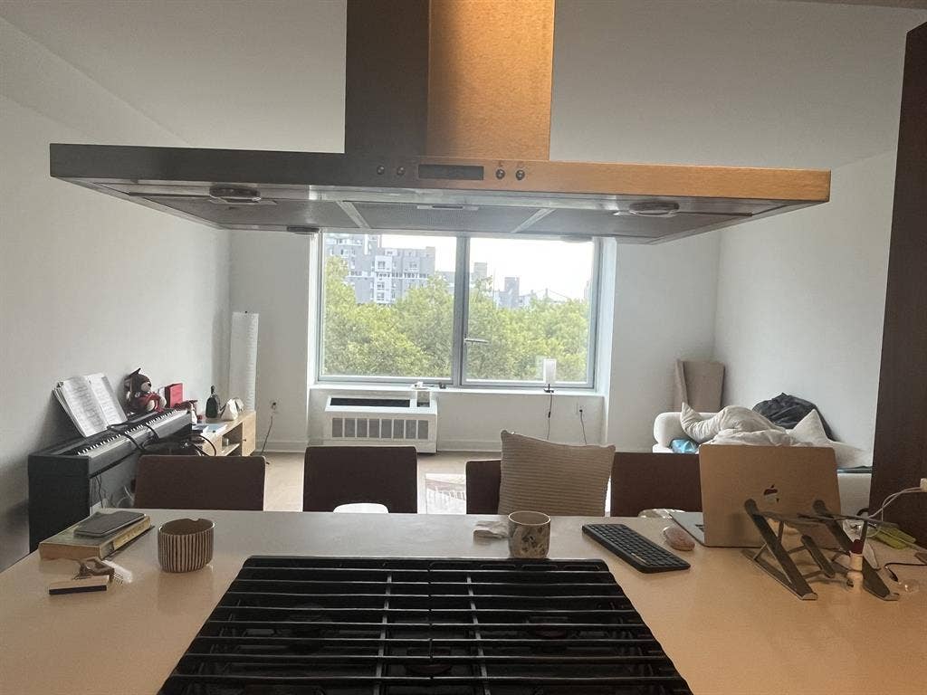 Furnished Shared Room Swap