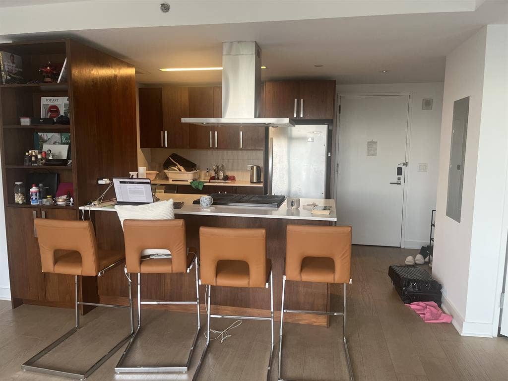 Furnished Shared Room Swap