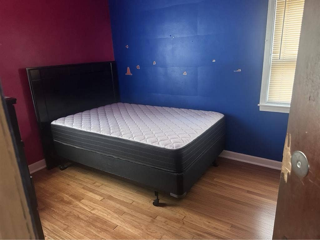 9591 Hartwell Home
