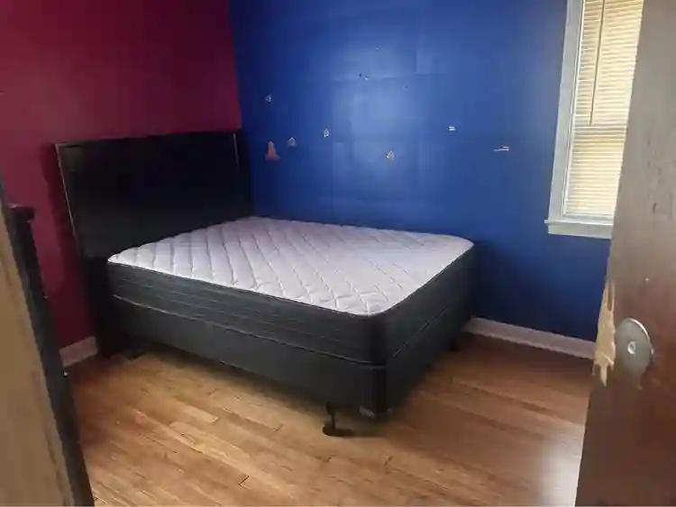 9591 Hartwell Home