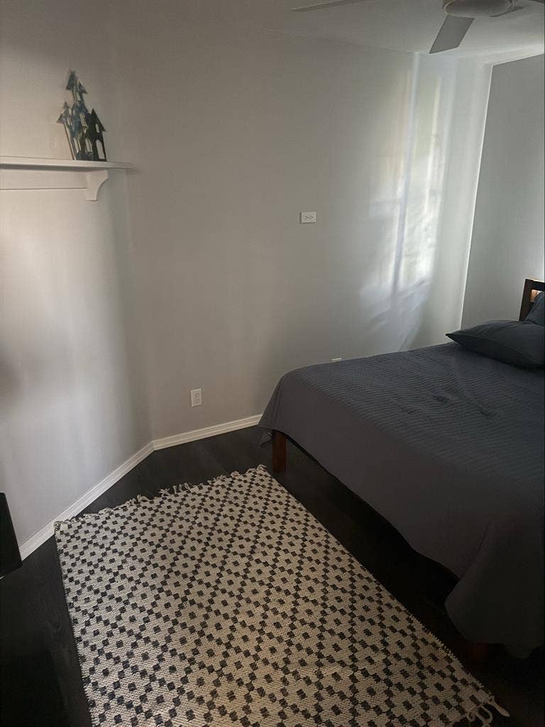 Private room in Corona