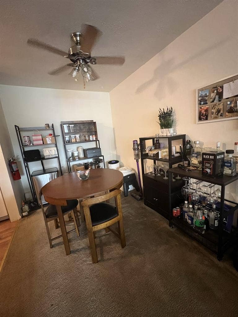 Looking for roommate in Morristown!