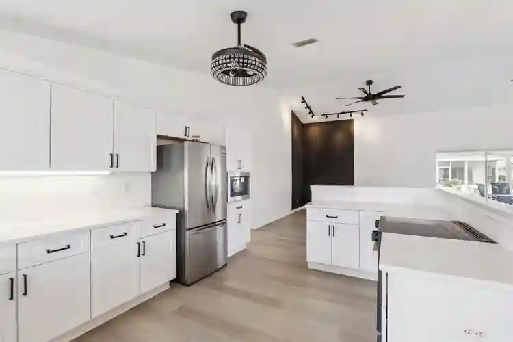 55+ COMMUNITY – LEESBURG, FL