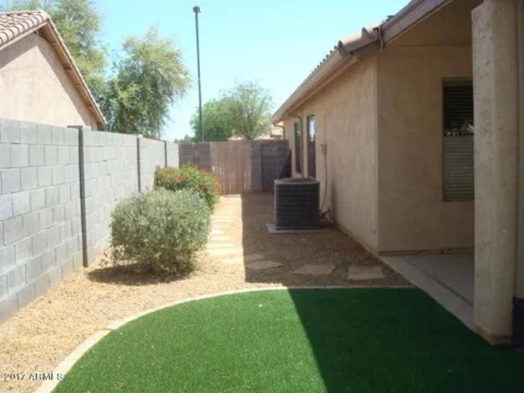 Roommate Wanted