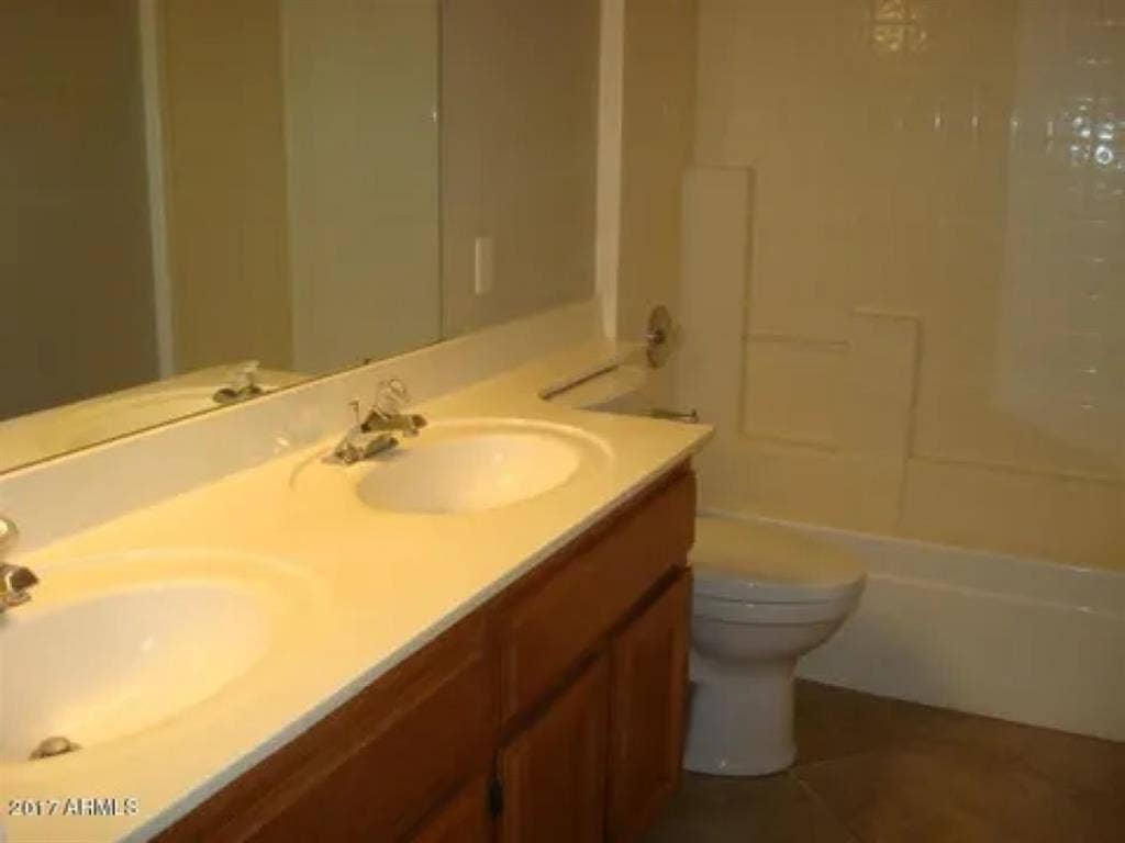 Roommate Wanted