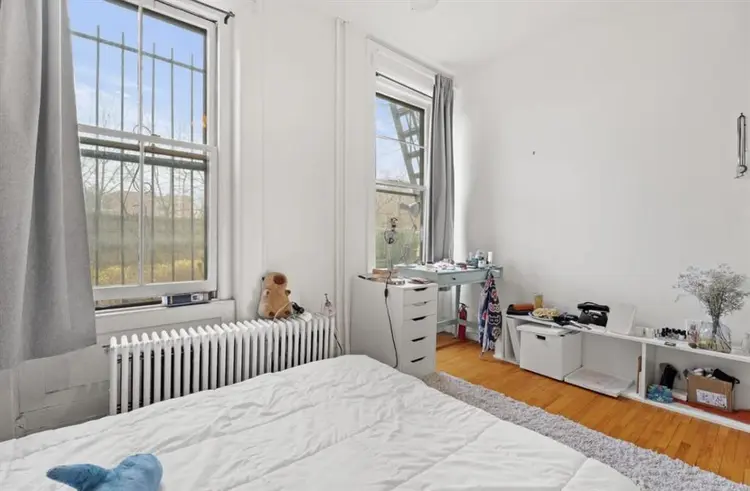 2BR Near Yale/Downtown, heat incl.