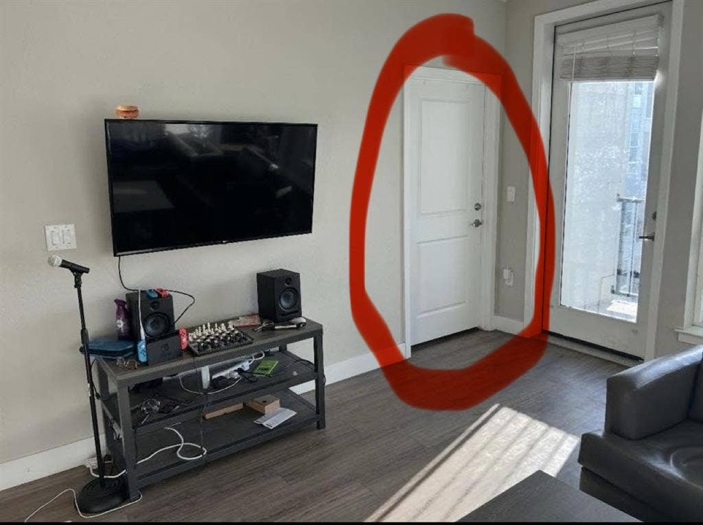 Sublet My Room Dec-July!