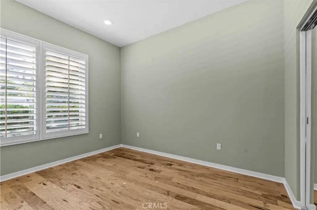 Beautiful second bedroom