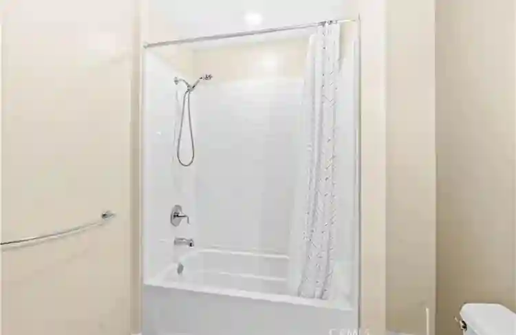 Beautiful second bedroom