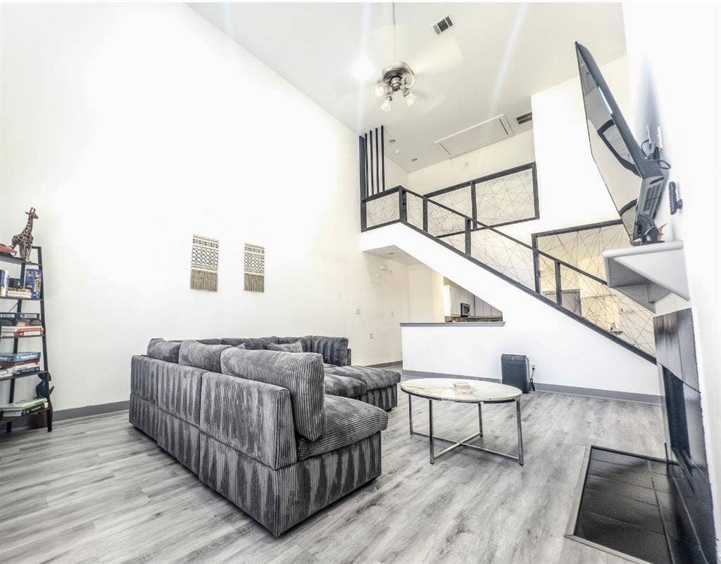 Entire house or room for rent!