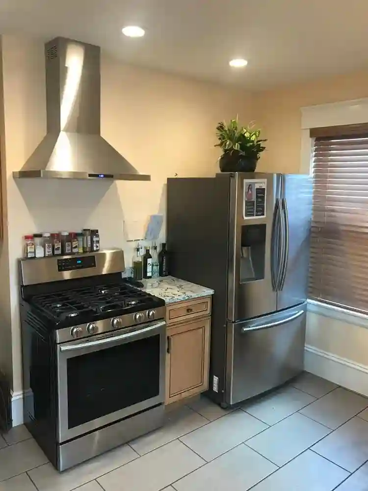 ALL UTILITIES INCLUDED luxury