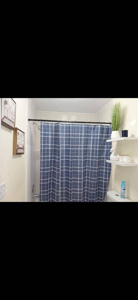 Rooms Available...Single Occupancy!