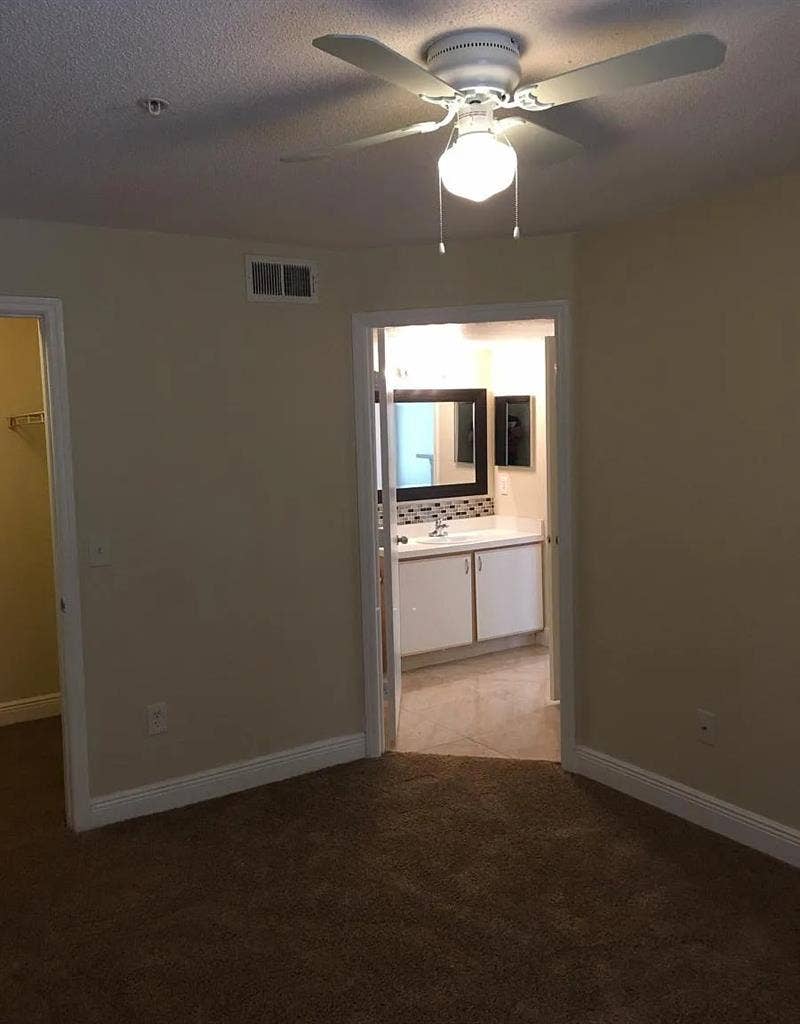 Private Room + Bath in Kissimmee