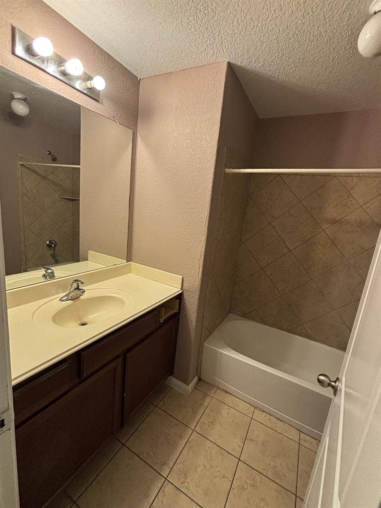 $550/Mo-Room +Bills+Wifi+New Appli