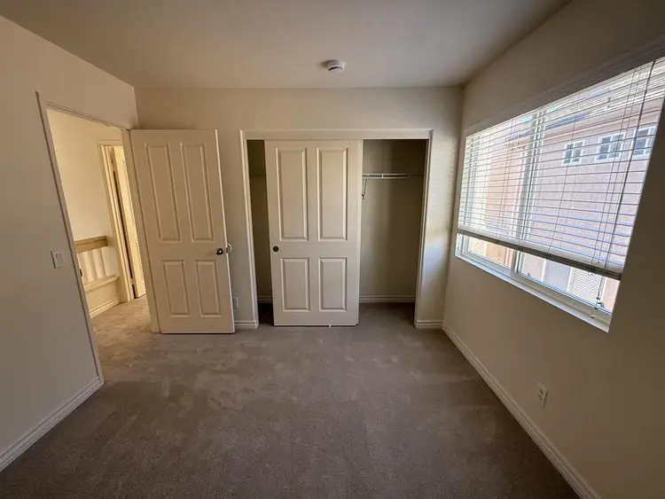 2 Excellent Rooms Now Available