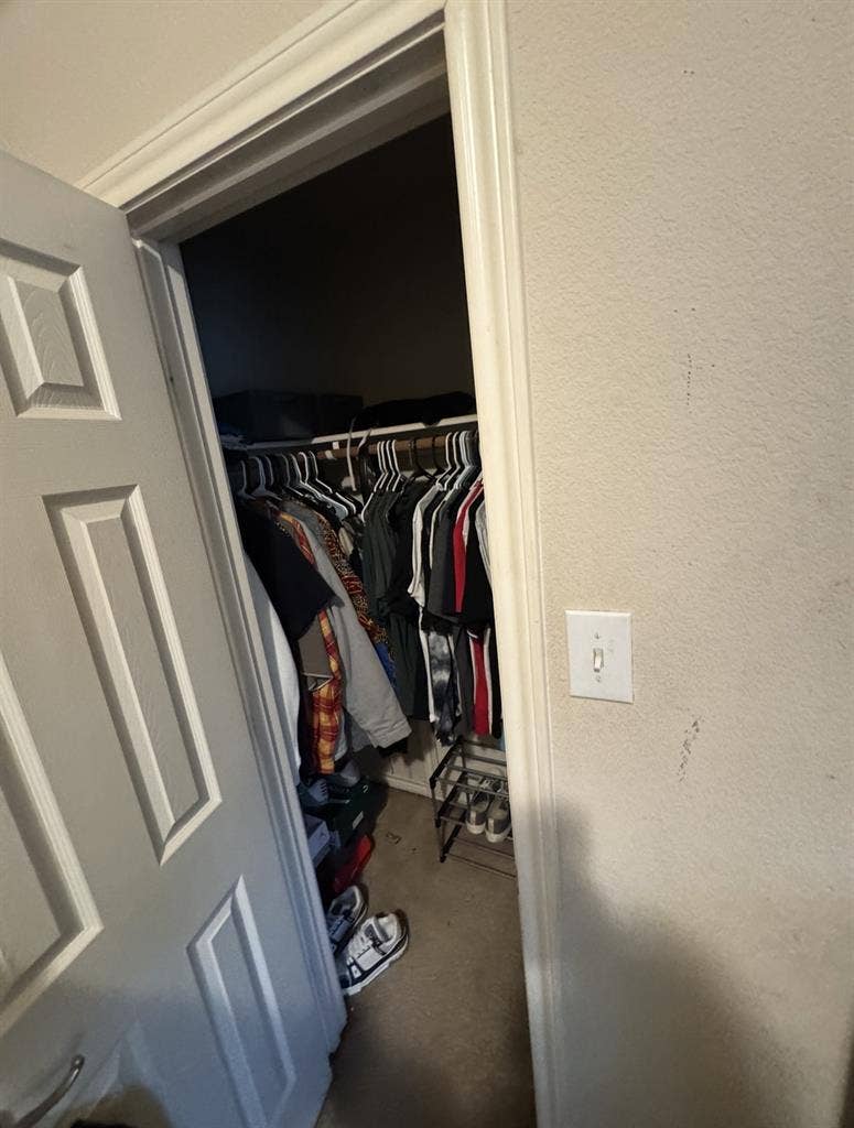 spacious frisco room
