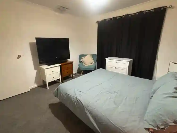 Fully furnished bedroom Langwarrin