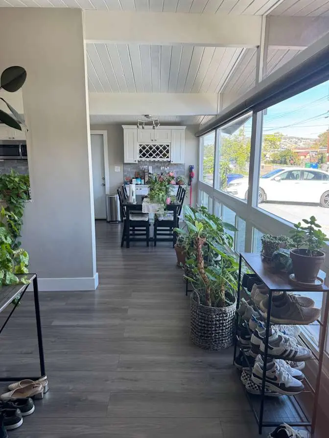 Spare bedroom in Spring Valley