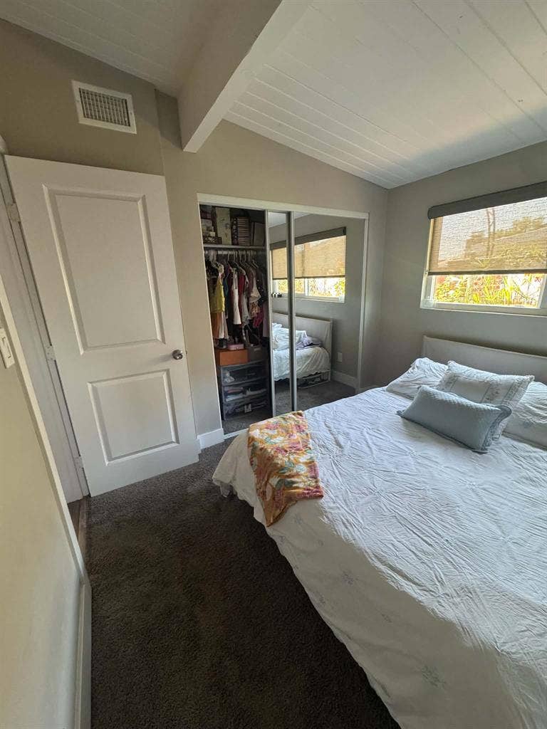 Spare bedroom in Spring Valley