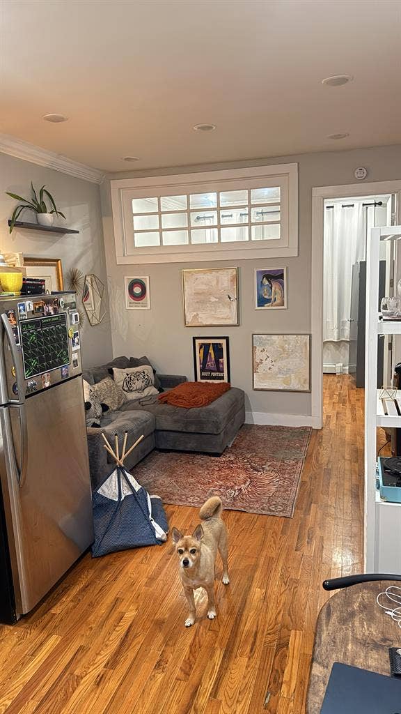 ROOM WITH BACKYARD ACCESS