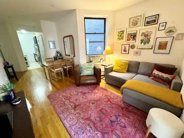 Room Available for Rent