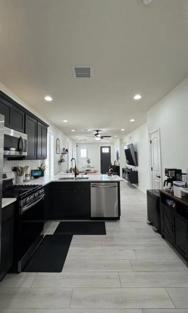 One bedroom apartment for rent!!!
