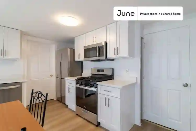 4 BR in Boston