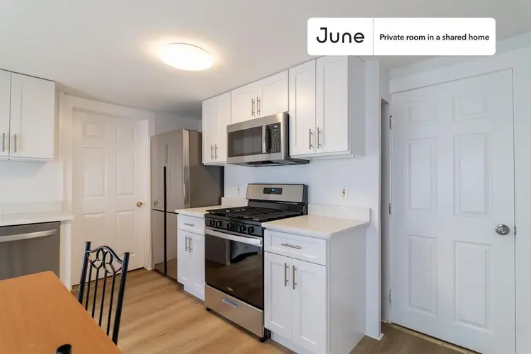 4 BR in Boston
