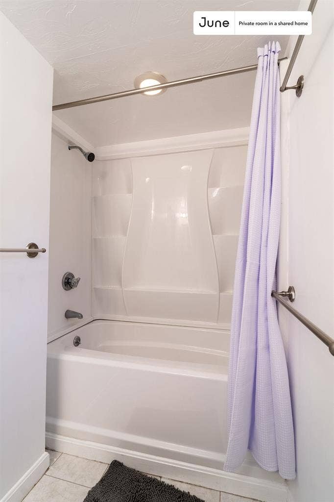 4 BR in Boston