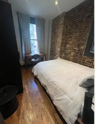 Flexible Furnished UES Room