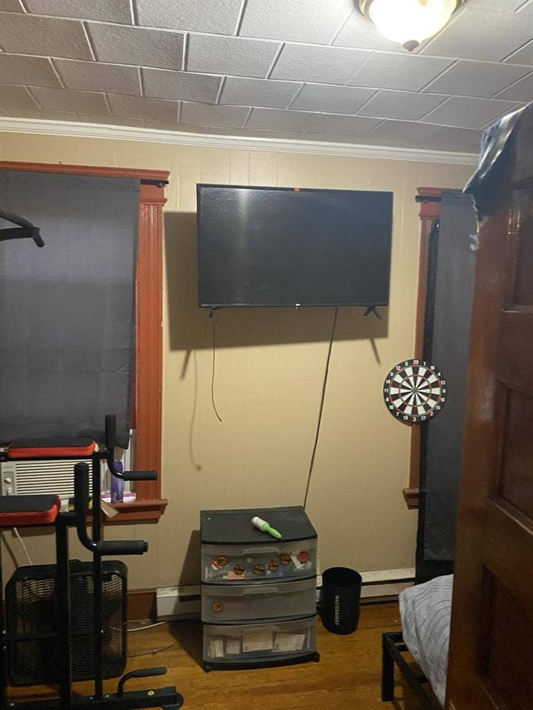 Room for rent call