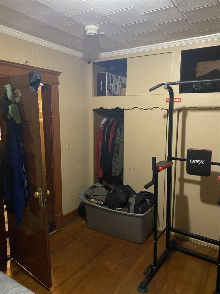 Room for rent call
